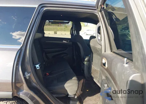 2016 Jeep Grand Cherokee Laredo из США, поврежденный, VIN 1C4RJFAG3GC378616